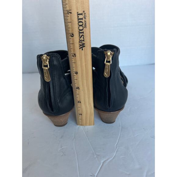 Collection by Clarks Mena Silk Black Leather Ultimate Strappy Comfort Sandals 7M - Picture 7 of 10